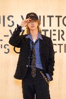 PFW Louis Vuitton Photocall EB