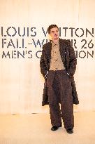 PFW Louis Vuitton Photocall EB