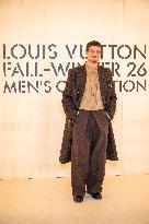 PFW Louis Vuitton Photocall EB