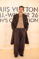 PFW Louis Vuitton Photocall EB