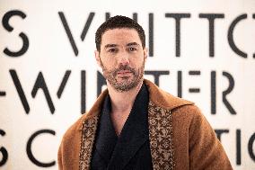 PFW Louis Vuitton Photocall EB