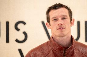 PFW Louis Vuitton Photocall EB