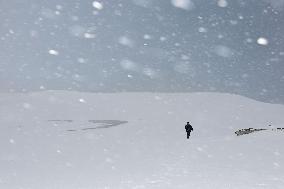 Heavy snowfall in Japan
