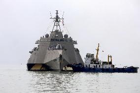 U.S. warship makes port call in Cambodia