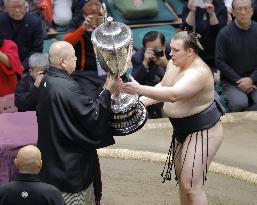 New Year Grand Sumo Tournament