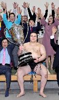 New Year Grand Sumo Tournament