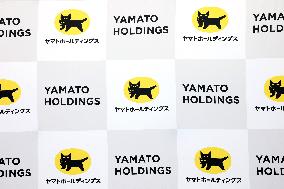 Yamato Holdings signboard and logo