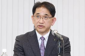 Mitsubishi Motors President's Change of Leadership Press Conference