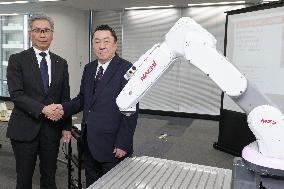 Fujikoshi President's Briefing Session