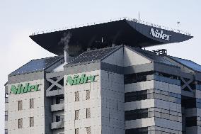 Nidek exterior, logo, and signboard