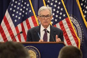 U.S. Fed keeps key rate steady