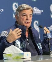 Seattle Mariners radio broadcaster Rizzs