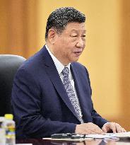 China's Xi meets with British PM Starmer