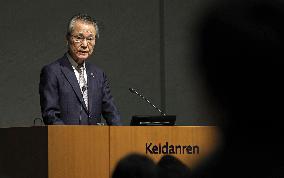 Labor-management forum in Tokyo