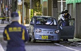 Robbers flee with 420 mil. yen in Tokyo