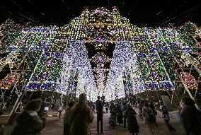 Illumination event in Kobe in memory of quake victims