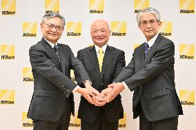 Nikon President Change Press Conference