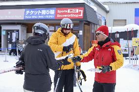 Overseas tourists at Japanese ski resort