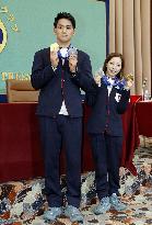 Figure skating: Japan pair Miura, Kihara