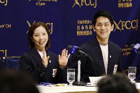 Figure skating: Japan pair Miura, Kihara