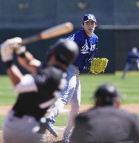 Baseball: Dodgers pitcher Sasaki