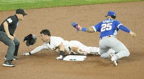 World Baseball Classic: Venezuela vs. Japan