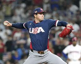 World Baseball Classic: U.S. vs. Dominican Republic