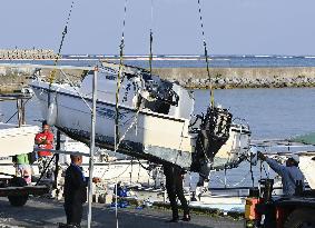 Boats capsize in student tour in Okinawa