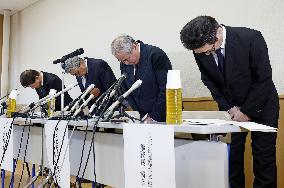 Boats capsize in student tour in Okinawa