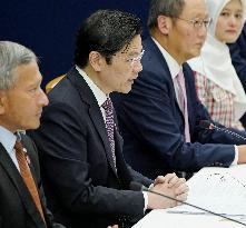 Japan PM Takaichi meets Singapore PM Wong