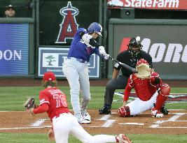 Baseball: MLB preseason game