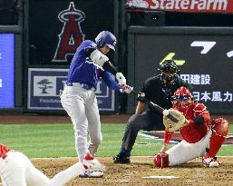 Baseball: MLB preseason game