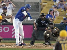 Baseball: MLB spring training game