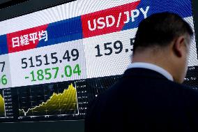 Tokyo stocks tumble