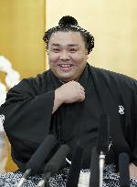 Sumo: Kirishima earns re-promotion to ozeki