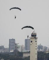 U.S. military parachute drill