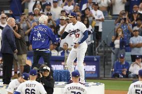 Baseball:  World Series Champion ring ceremony
