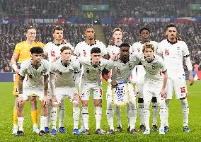 Football: Japan vs. England