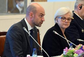 "2 plus 2" Japan-France ministerial meeting
