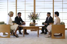 Emperor meets with French president