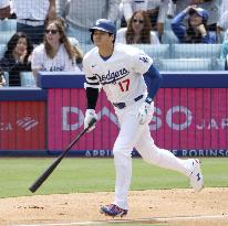 Baseball: Rangers vs. Dodgers