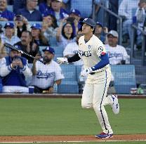 Baseball: Rangers vs. Dodgers