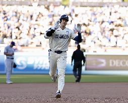 Baseball: Rangers vs. Dodgers