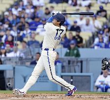 Baseball: Rangers vs. Dodgers