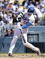 Baseball: Cubs vs. Dodgers