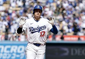 Baseball: Cubs vs. Dodgers