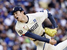 Baseball: Cubs vs. Dodgers