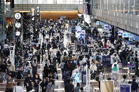 Golden Week holiday rush in Japan