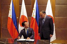 Japan-Philippines defense talks