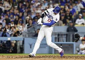 Baseball: Braves vs. Dodgers